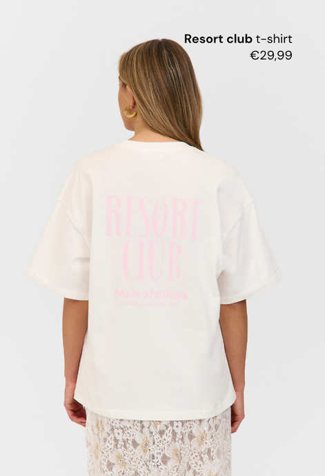 Resort club t-shirt