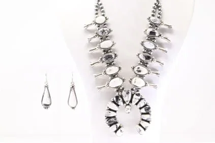 Native American Navajo Jewelry Auction