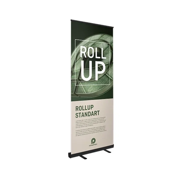 Espositore roll-up con la scritta “ROLL UP” in grande e un blocco di testo sottostante su sfondo verde e beige