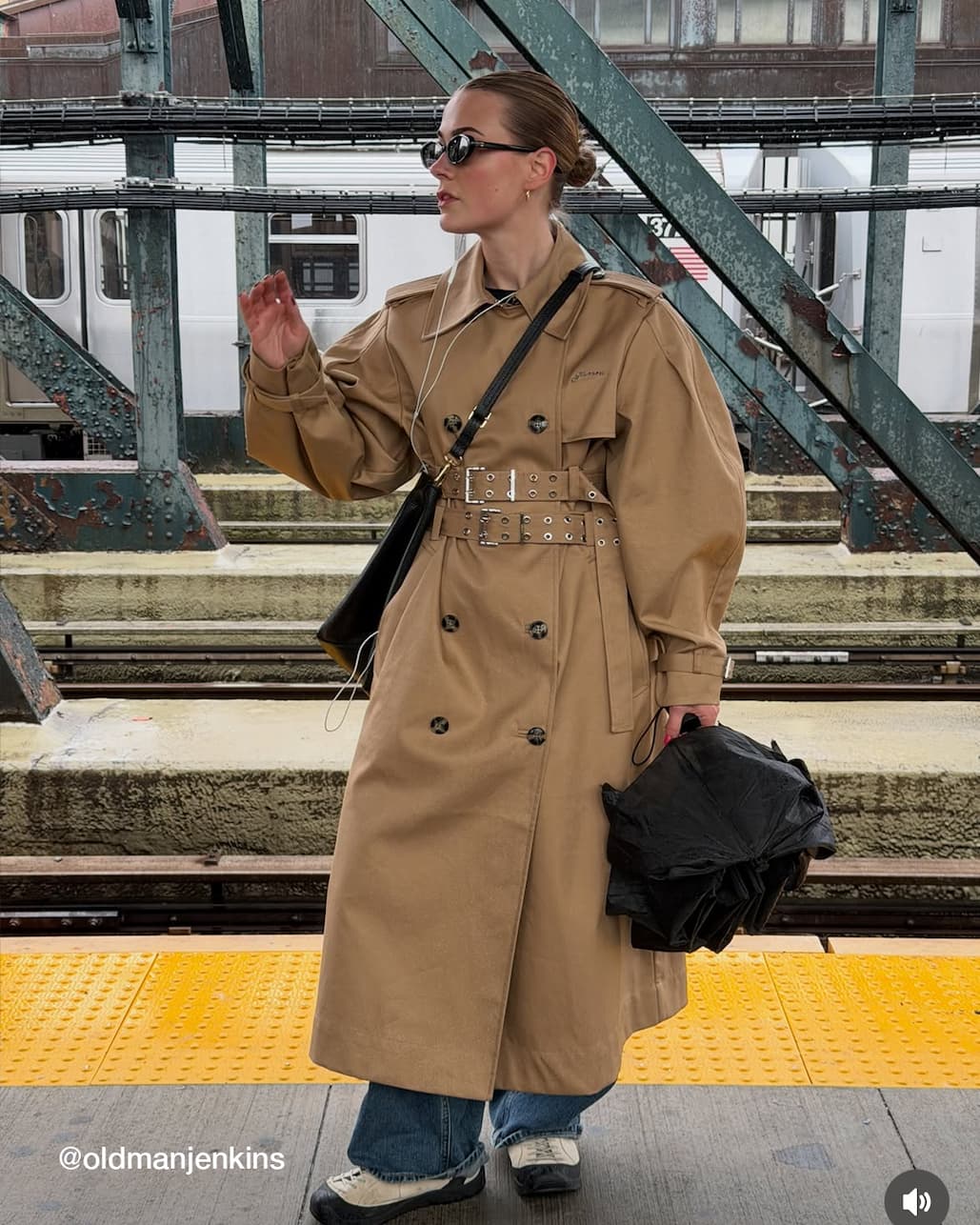 @oldmanjenkins in the mercato tote