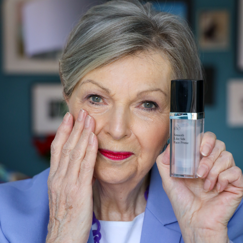 Create the perfect base with face and eye prime to keep your makeup fresh and vibrant all day