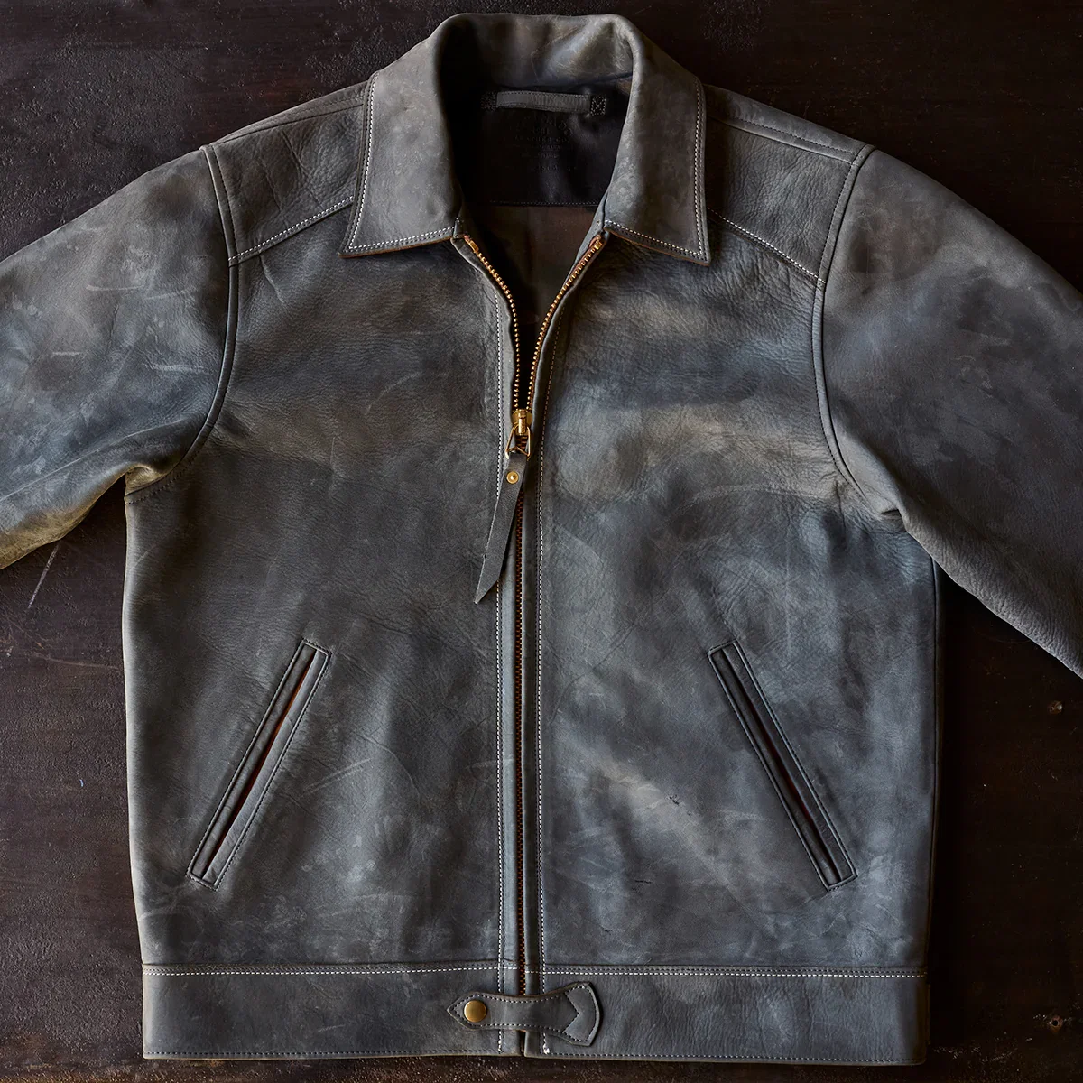 Image of Olive-Tanned Horsehide (Charcoal)