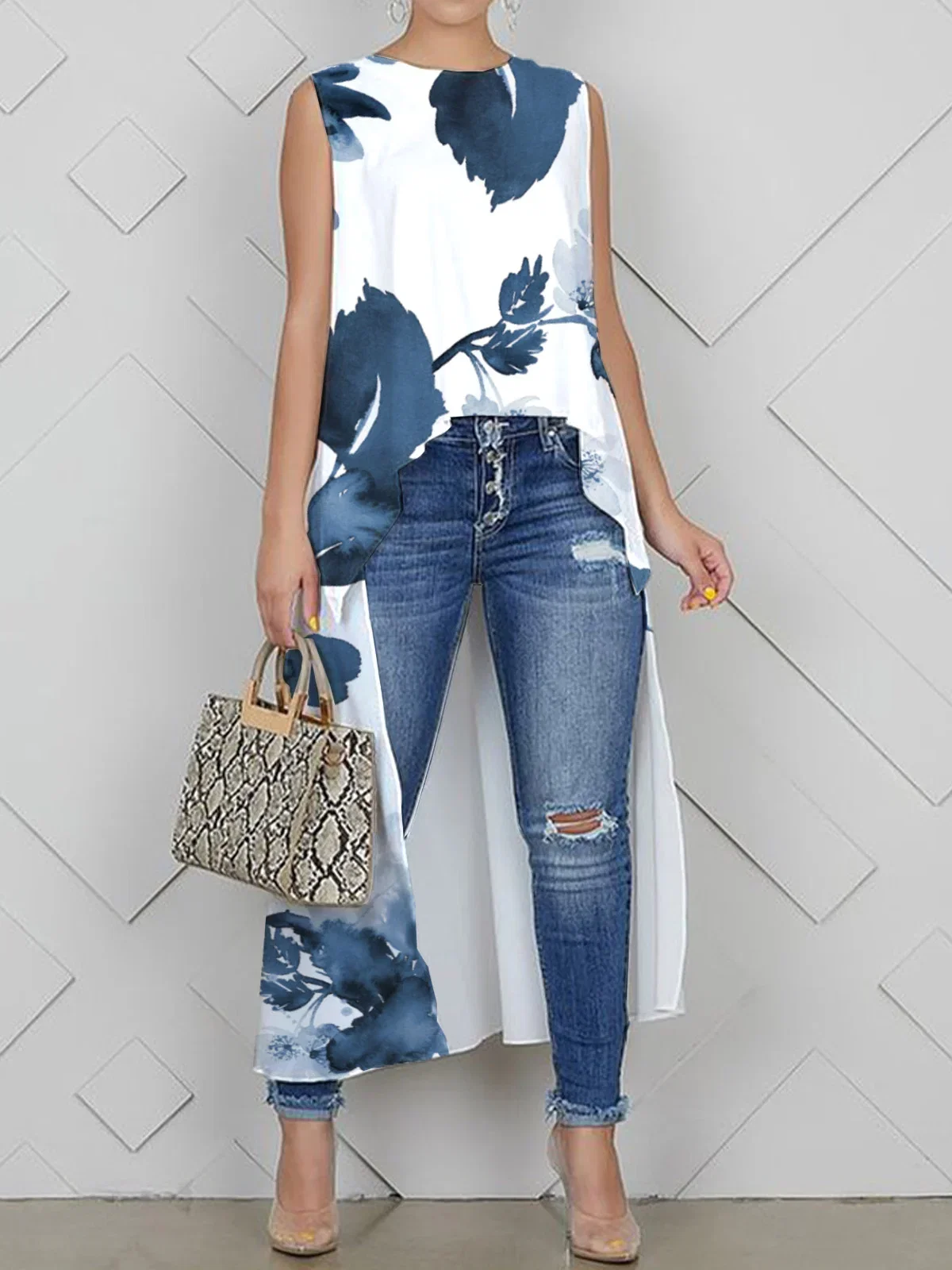 Image of Loose Casual Floral Crew Neck Tank Top