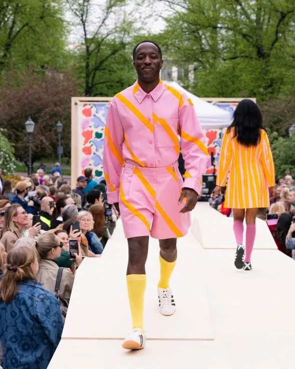 Patterns of joy on the runway
