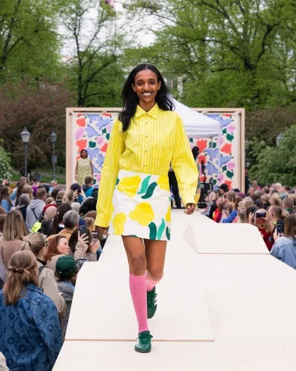 Patterns of joy on the runway