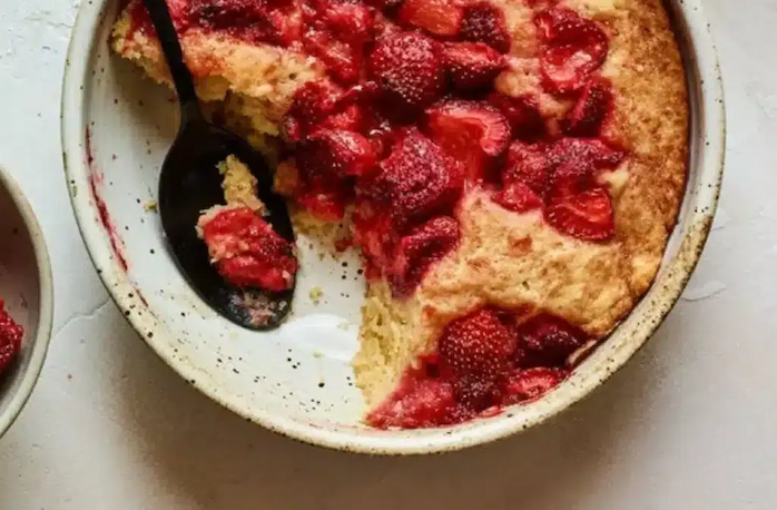 Le gâteau de fraise à la cuillère