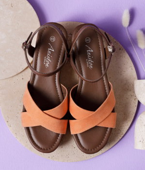 Aniston SHOES Keilsandalette in orange-braun