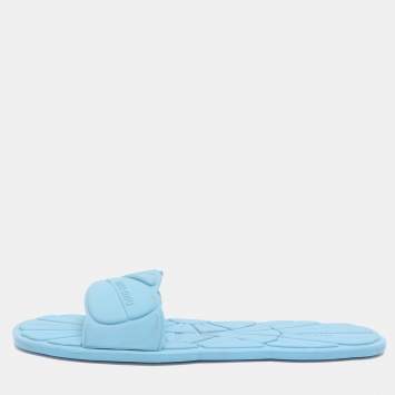 Size 38 Light Blue Rubber Wavy