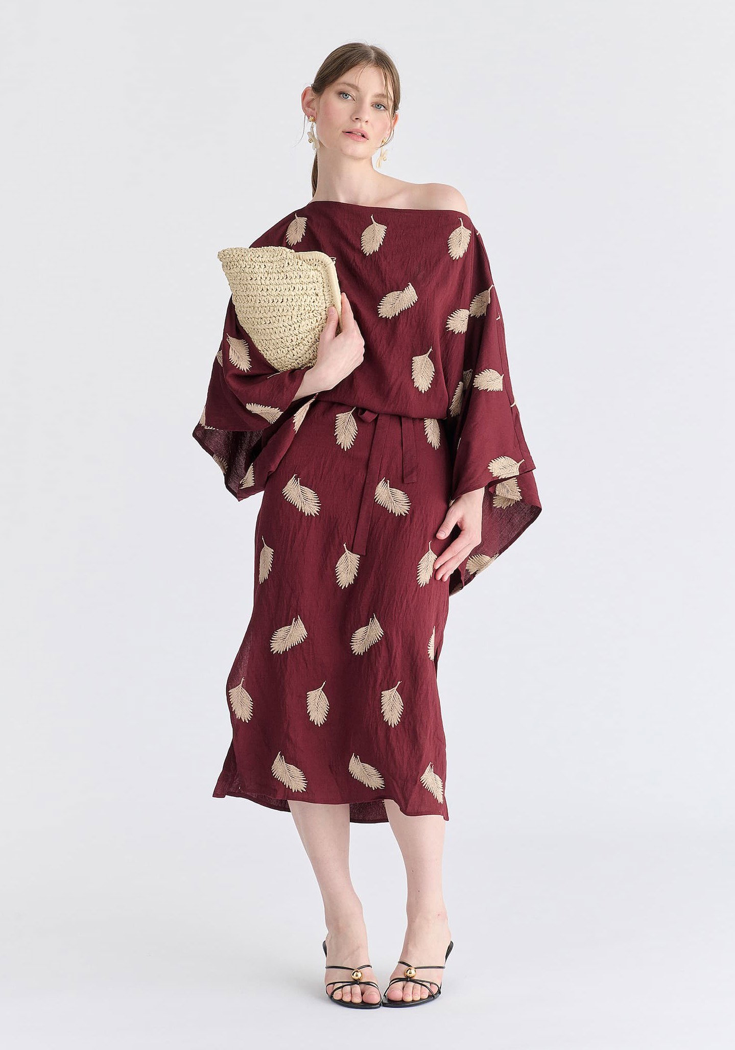 Leaf Embroidered Kimono Sleeves Midi Dress in Burgundy