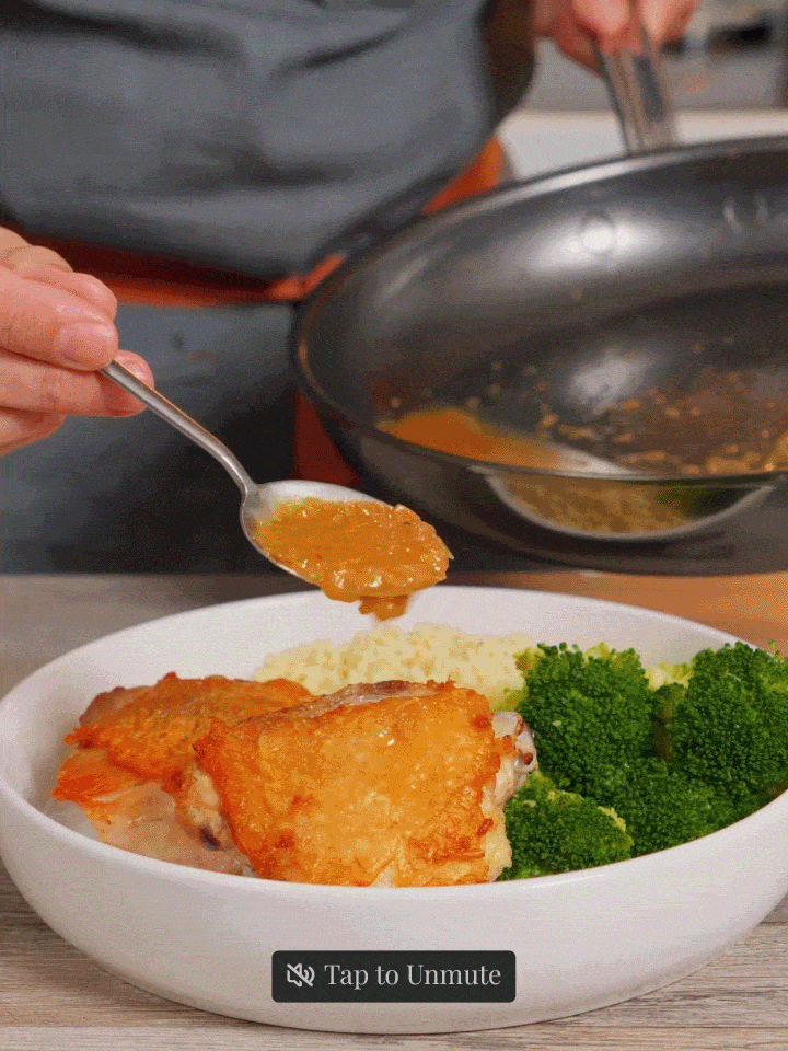 GIF: Philip Lemoine cooking chicken using the Hestan NanoBond skillet
