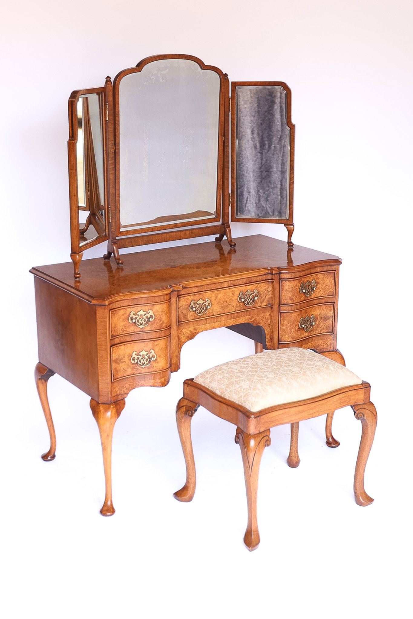Queen Anne Burr Walnut Dressing Table Circa 1930s