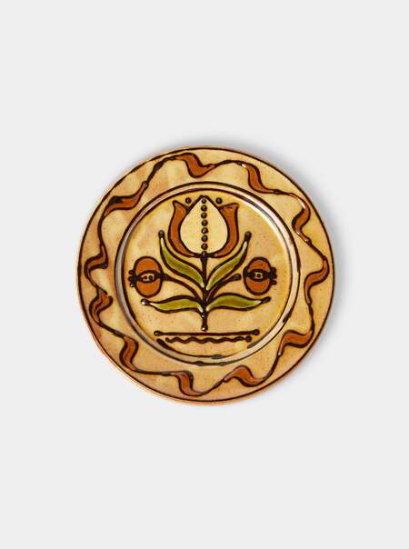 Tulips and Buds Slipware Salad / Dessert Plate (7.3in/18.5cm)