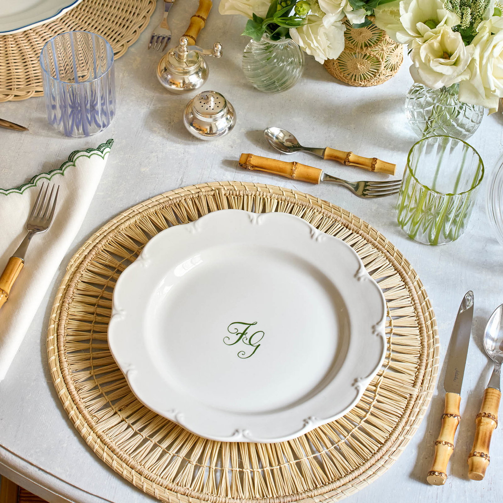 SHOP PLATES