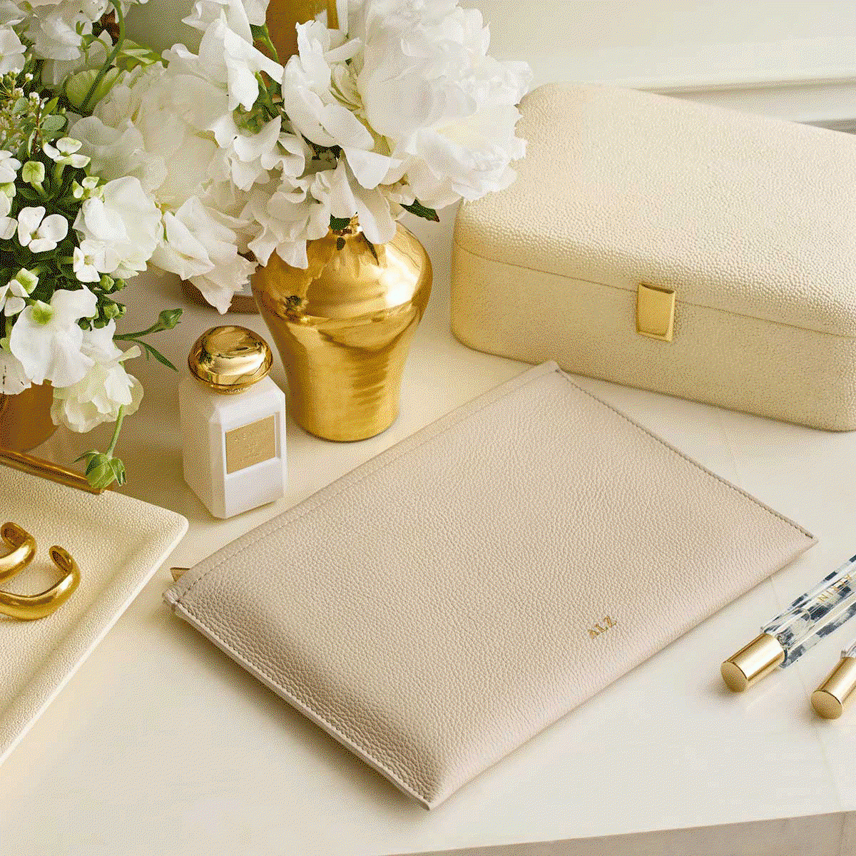 SHOP HANDBAGS & POUCHES