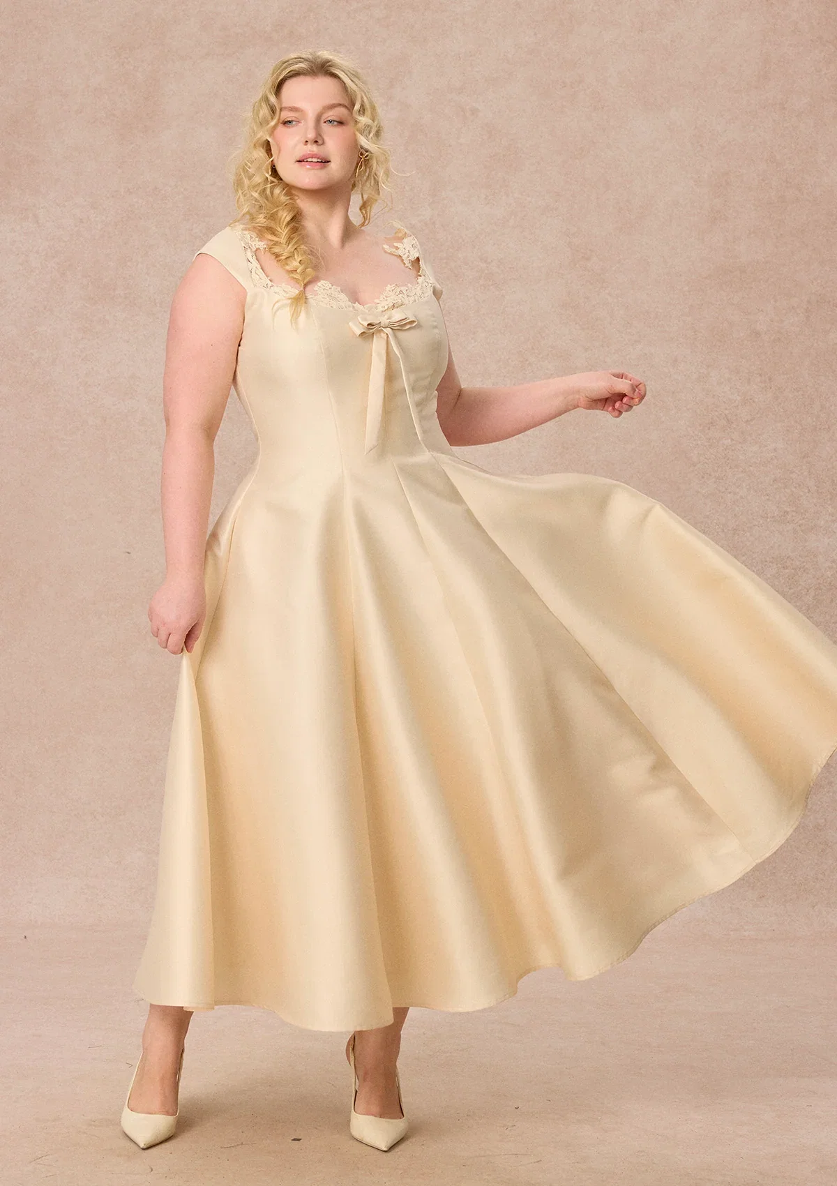 Image of Curve&Plus Castle Vow Dress （White）