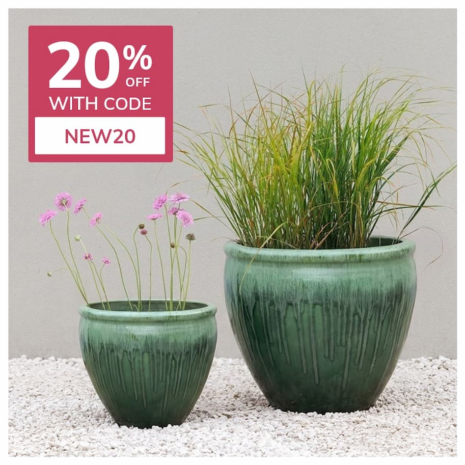 CLASSIC STYLE, GLOSSY FINISH Volterra Glazed Terracotta Planter