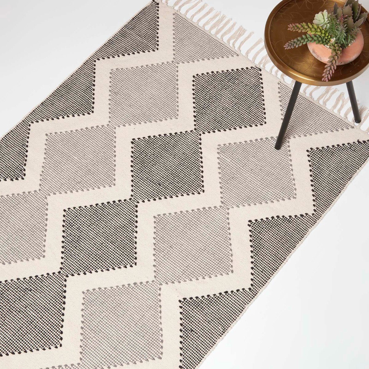 Image of Malmo Handwoven Grey & Black Cotton Textured Rug, 120 x 170 cm