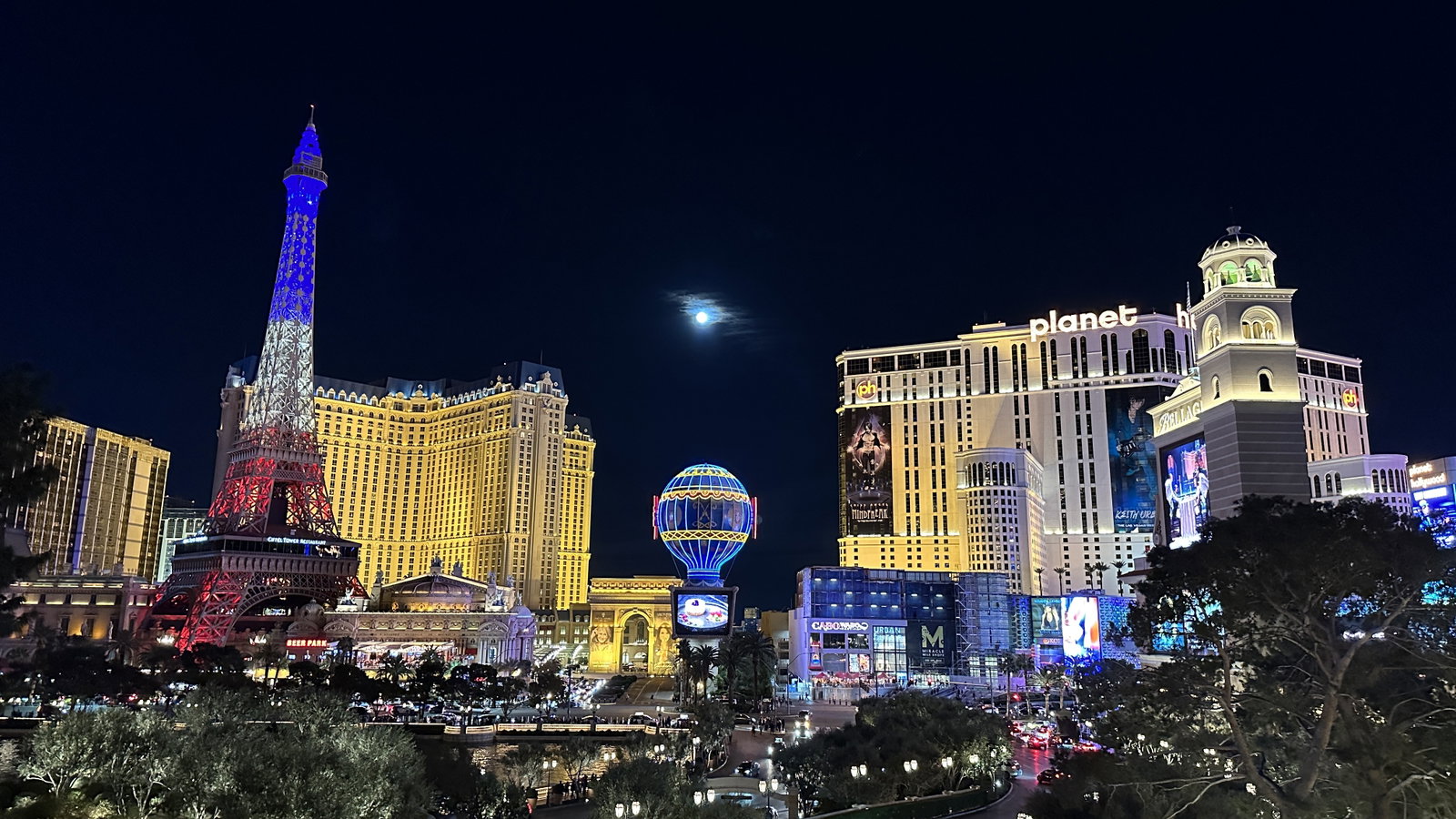 The Bellagio Fountains captured at dusk