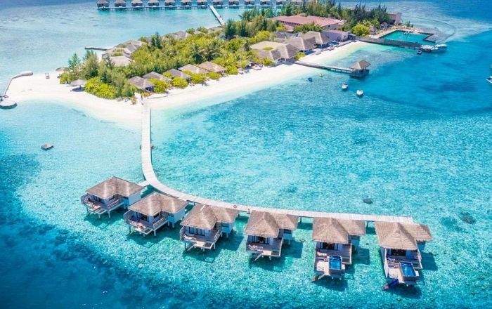 Cocogiri Resort