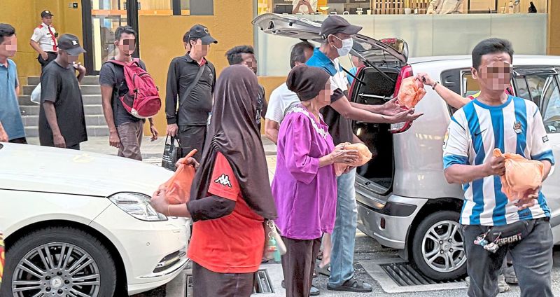 Homeless seniors in the city