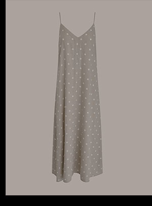 SLEEVELESS MAXI CUTOUT DRESS