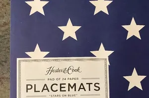 Cut paper placemats like this for fun patrotic home decor