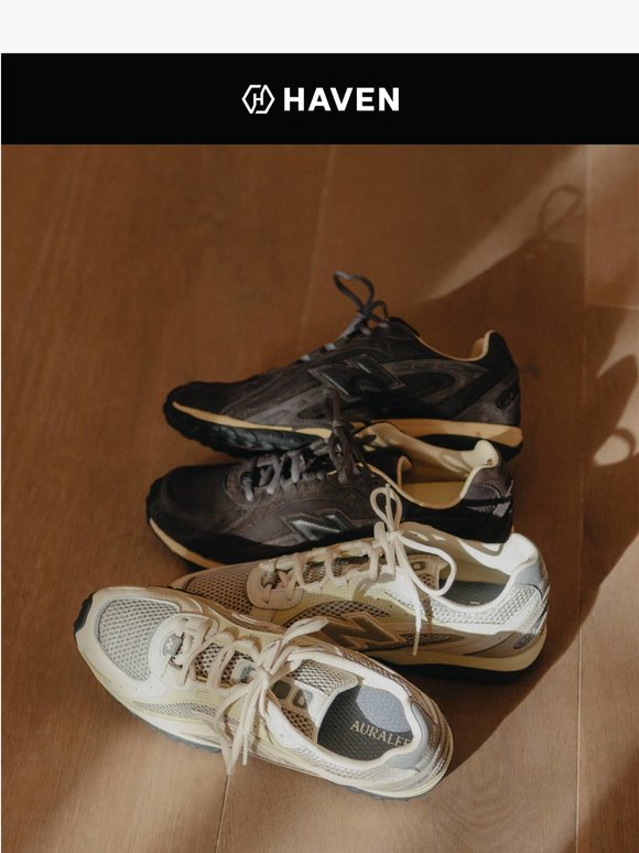 AURALEE x New Balance