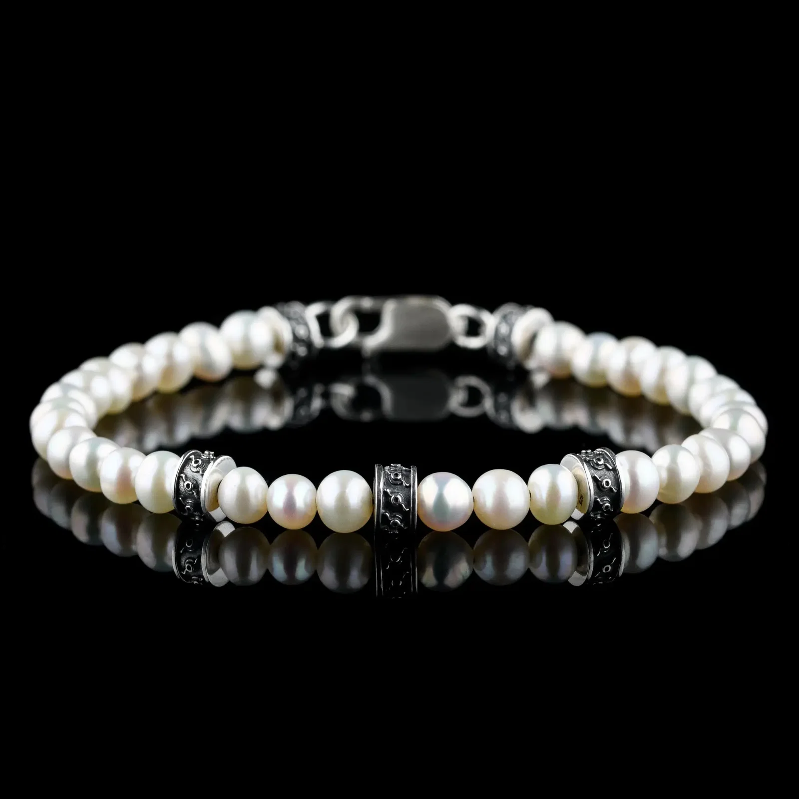 White Pearl Bracelet I