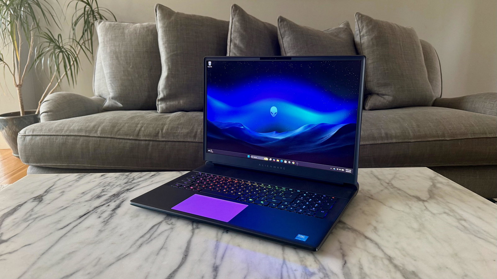 Alienware 18 Area-51 Review: Oversize, Over-the-Top and Outrageously Priced Gaming Laptop