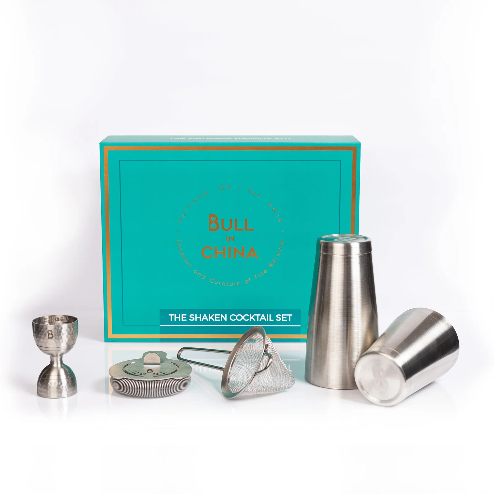 Image of Shaken Cocktail Set