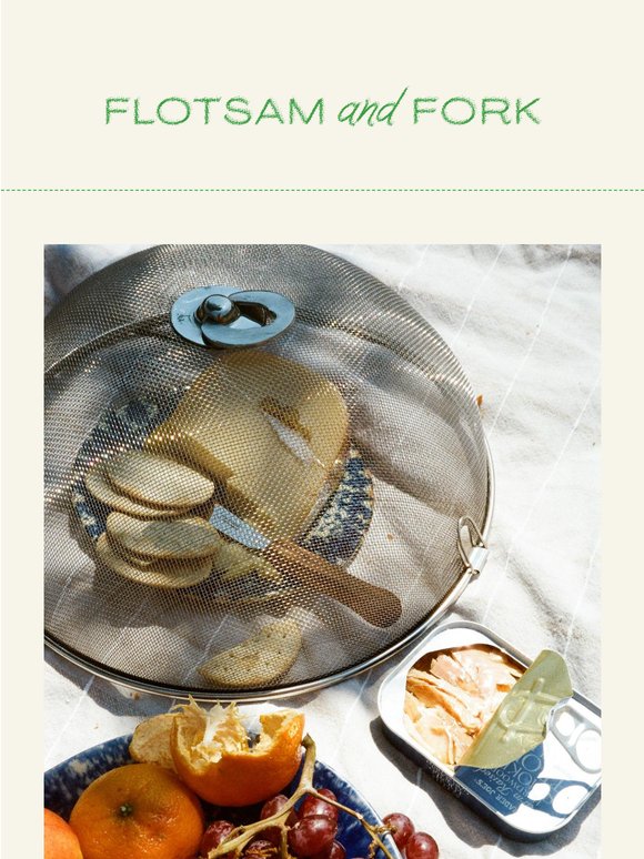 Outdoor eating essentials