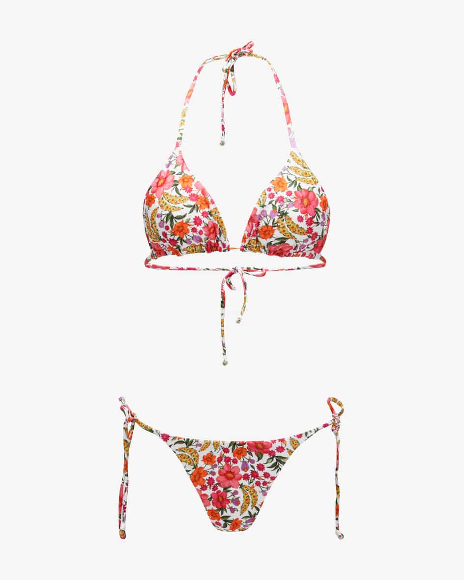 Bikini Banana Flowers 