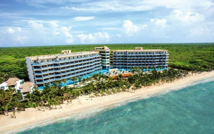 El Dorado Seaside Suites