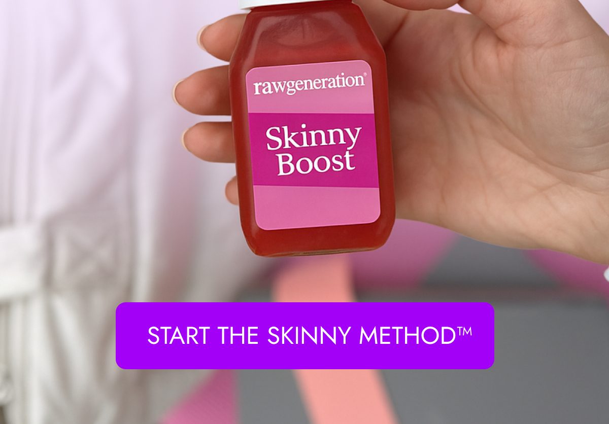 Skinny Boost juice bottle held in hand with text 'Start the Skinny Method™' below.