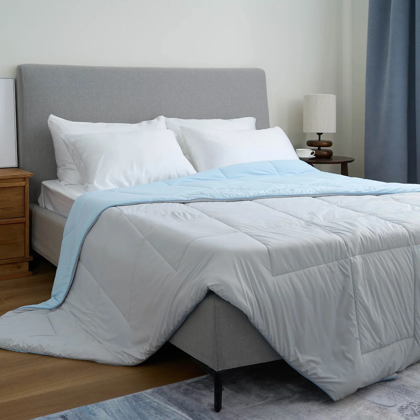  FURRFREE Super Cooling Comforter 2.0 Advanced Cool & Pet Hair Repellent Bedding for Hot Sleepers / Pet Owners - Limited Time Offer