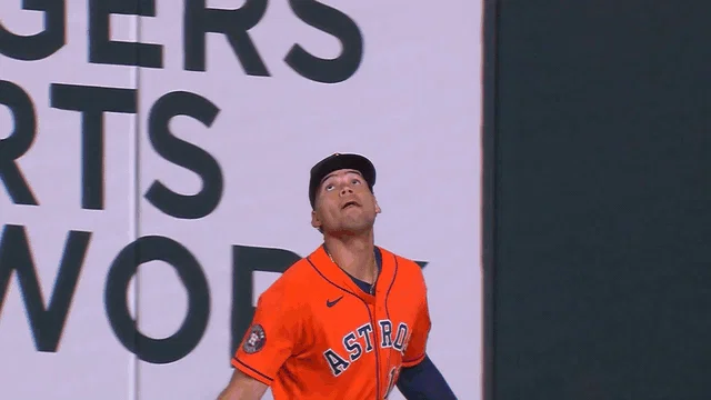 An animated gif of Astros right fielder Cam Smith robbing a home run in Arlington 