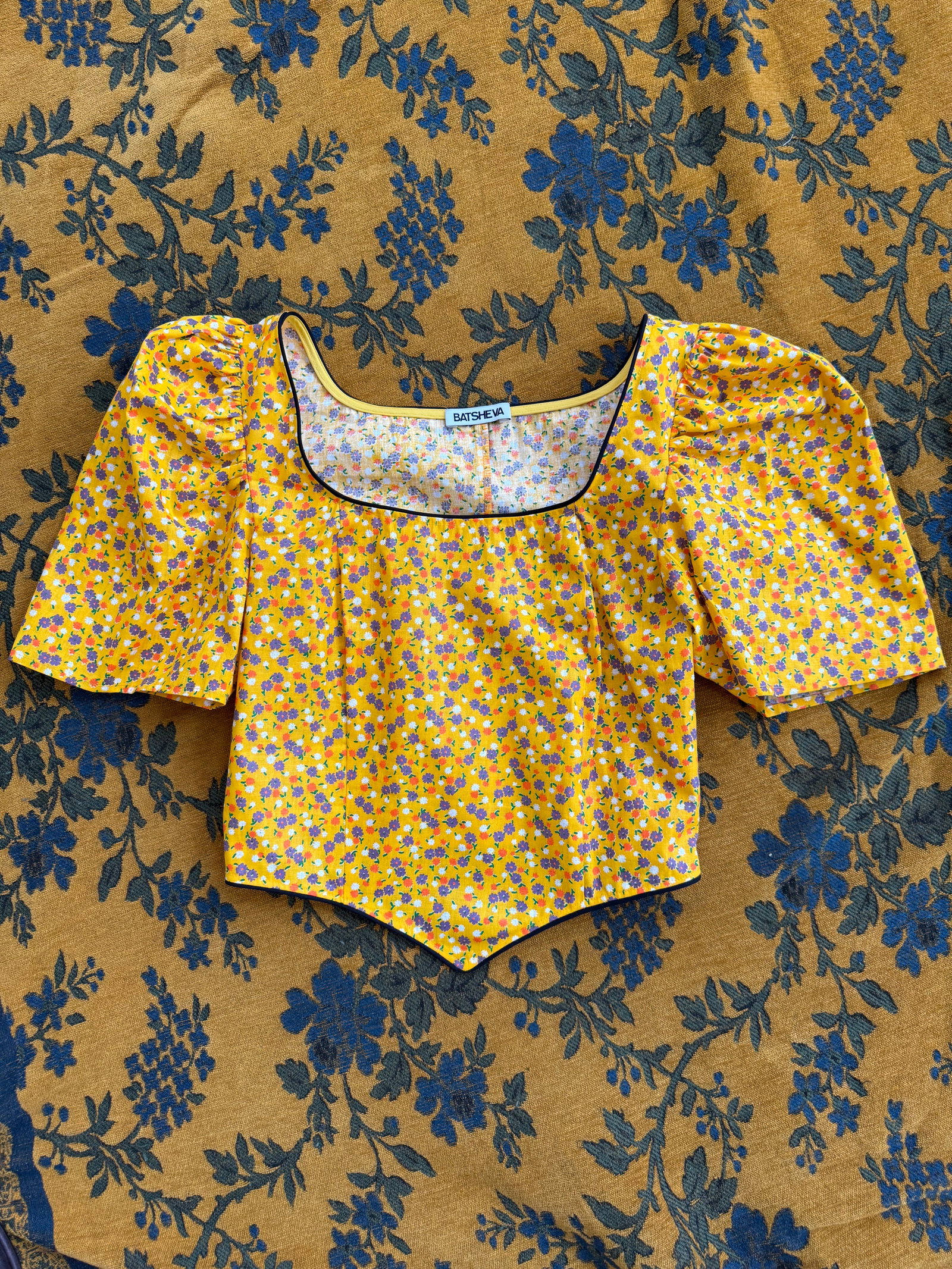 Image of Dirndl Top in Vintage Yellow Calico