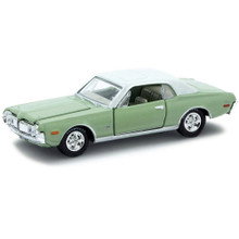 1968 Mercury Cougar 390 1:64 Scale Diecast Model Car by M2 Machines