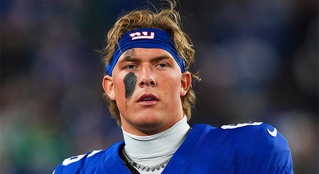 Giants QB Jaxson Dart addressed team during meeting to discuss introduction of President Trump