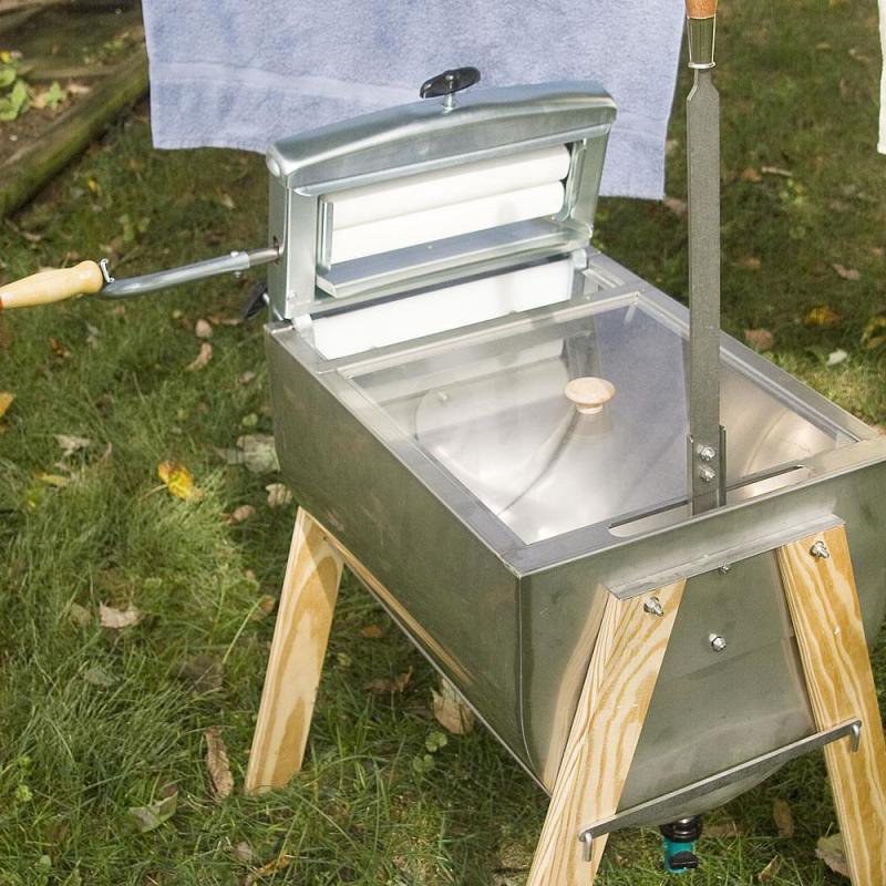 Image of Lehman's Own Laundry Hand Washer with Laundry Wringer
