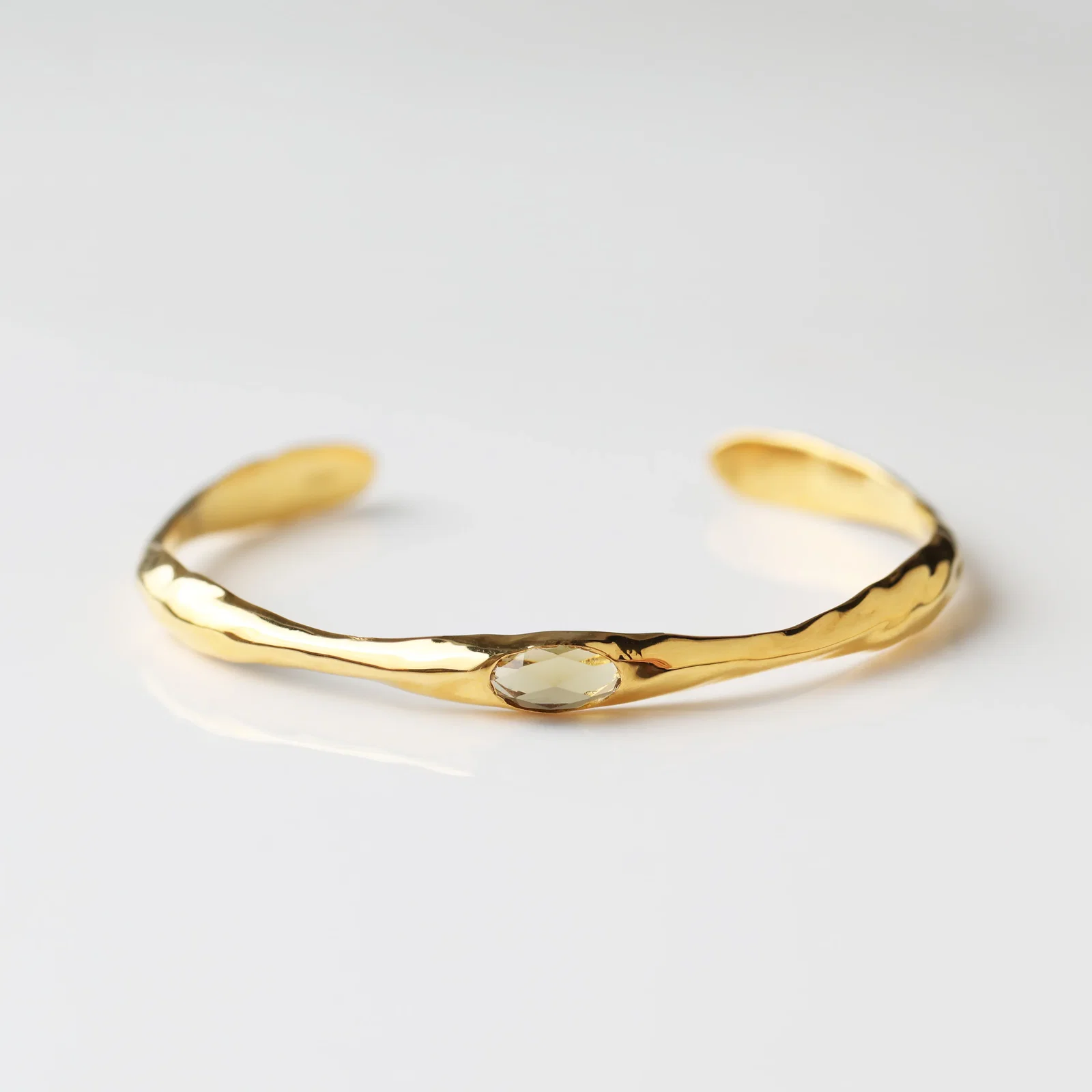 Image of Molten Organic Olive Quartz Bangle