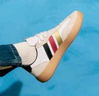 Sneaker