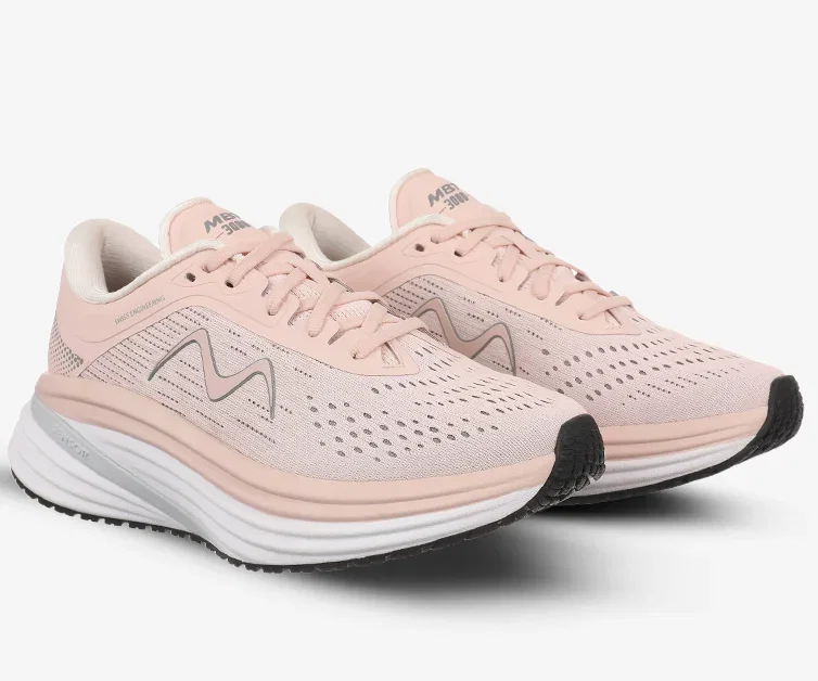 The MBT Simba sole is one of our most popular platforms—trusted by walkers and wellness seekers alike for its ability to perform on any terrain while supporting natural, efficient movement. A Level 2 rocker-bottom sole, Simba promotes a midfoot stance with a slightly elevated heel, encouraging smoother transitions and reducing load on joints from heel strike through toe-off.