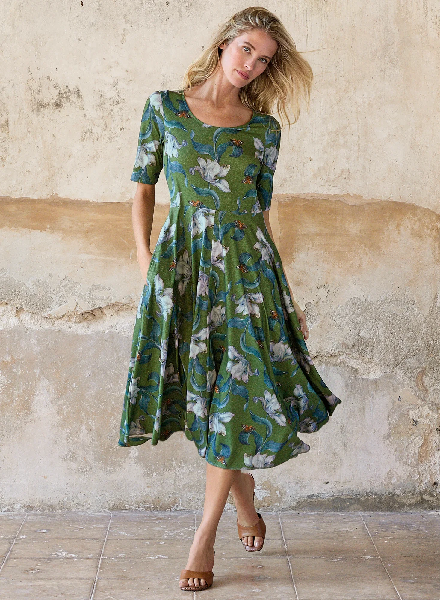 Image of Tulipánes Dress