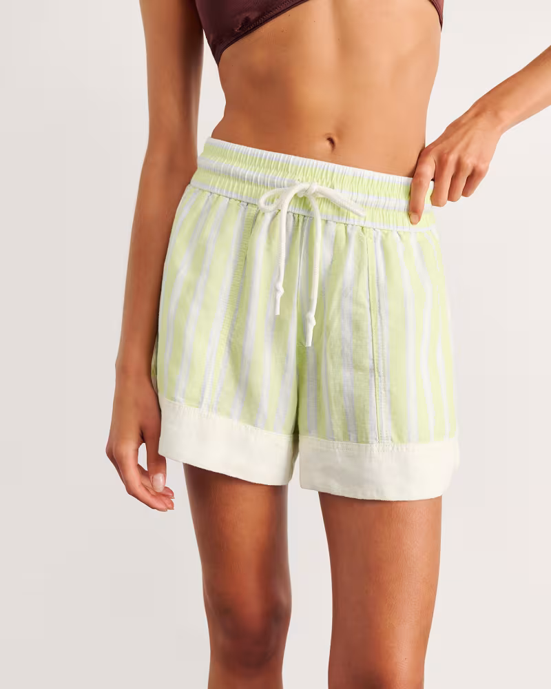 Image of Gigi Stripe Pull On Short