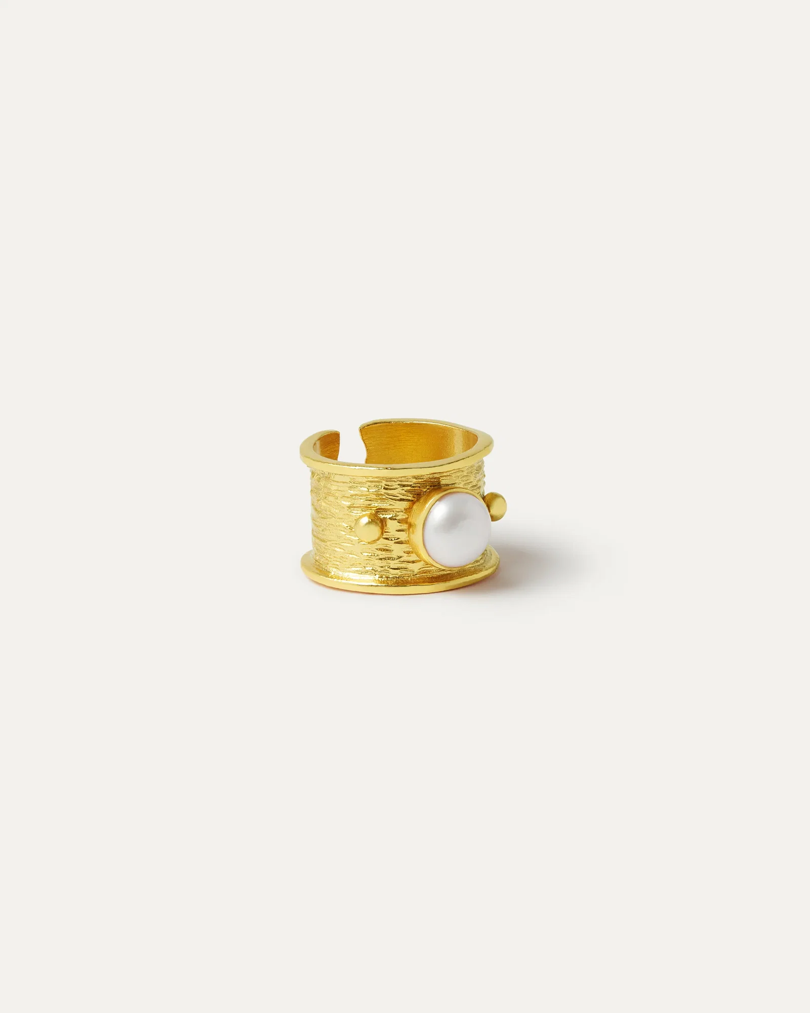 Image of Della Pearl Band Ring