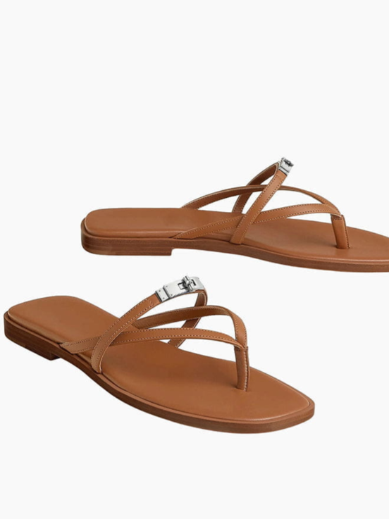 Women's Island Vacation Minimalist Lock Leather Flip-Flops Sandals