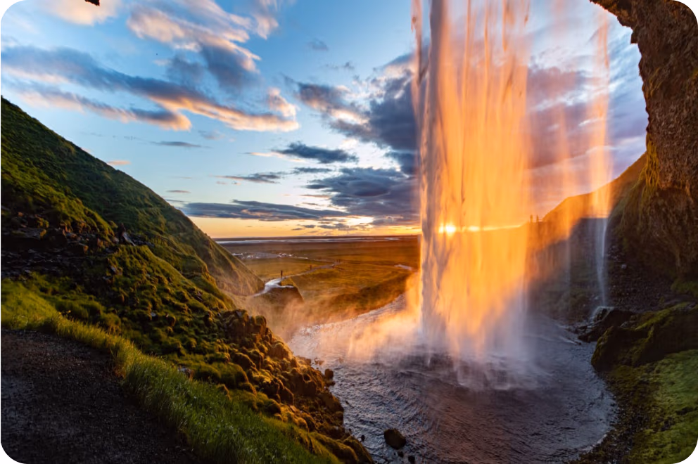 Iceland’s Ring Road Tour