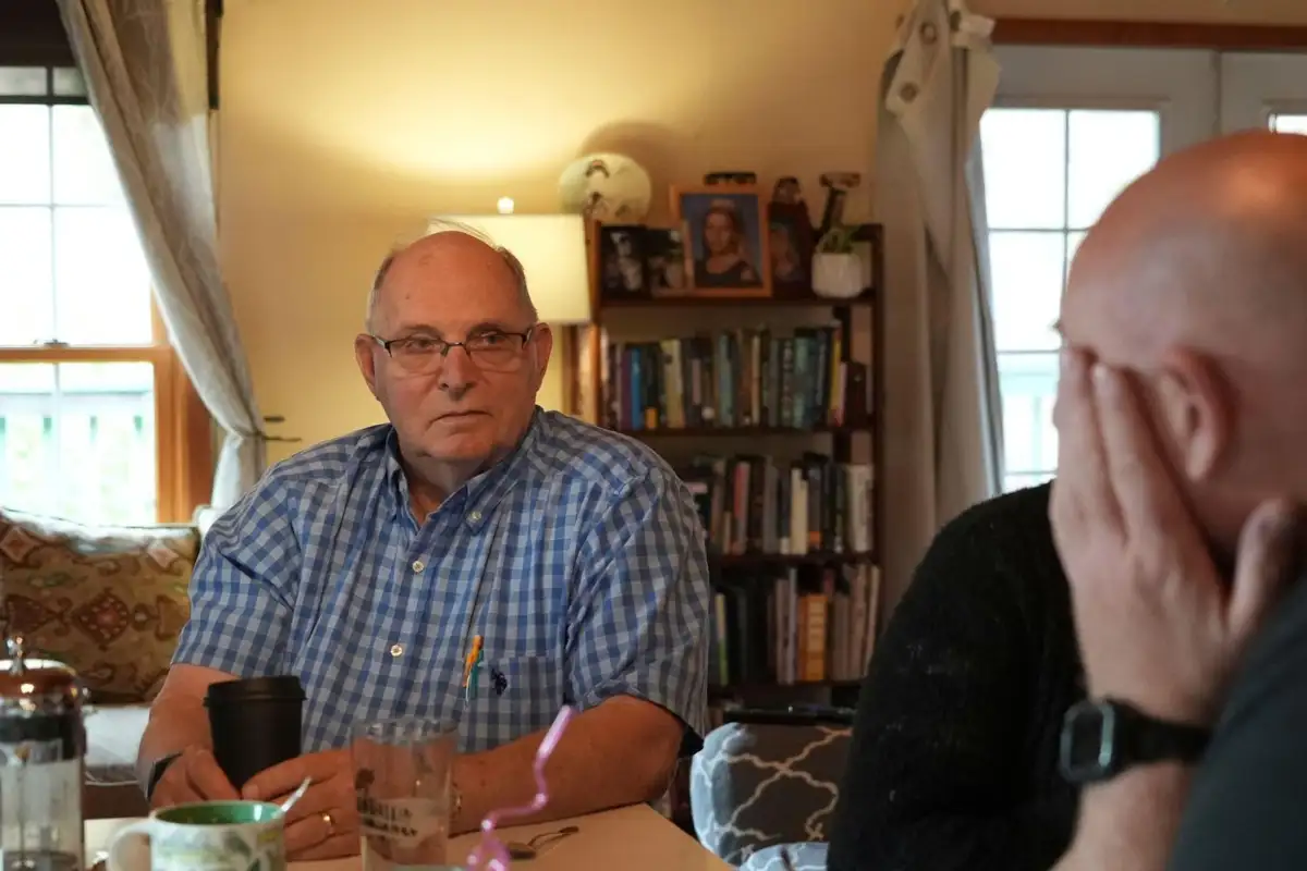 Man destined to get Alzheimer’s saved by accidental heat therapy. Image leads to article.