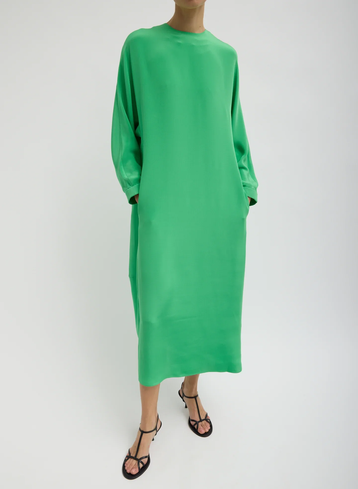 Image of 4-Ply Silk Long Sleeve Cocoon Dress